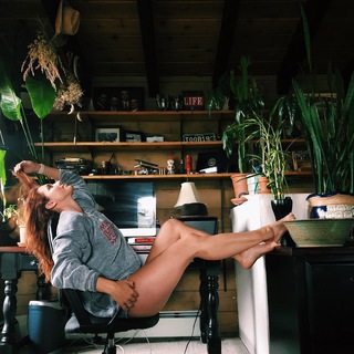 Emily Schromm feet photo 16