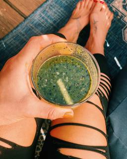 Emily Schromm feet photo 5