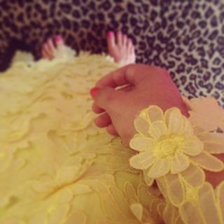 Emily Schuman feet photo 18