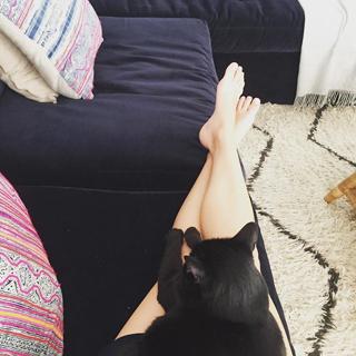 Emily Schuman feet photo 11