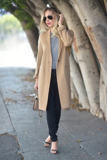 Emily Schuman feet photo 9