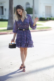 Emily Schuman feet photo 2