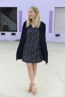 Emily Schuman feet photo 15