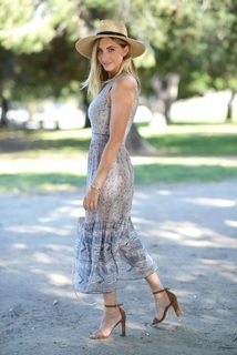 Emily Schuman feet photo 9