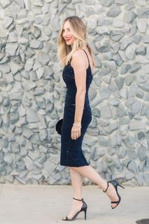Emily Schuman feet photo 17