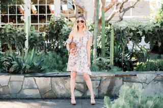 Emily Schuman feet photo 7