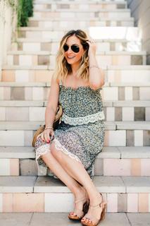 Emily Schuman feet photo 9
