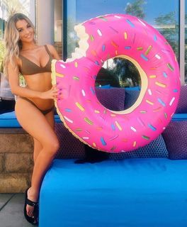 Emily Sears feet photo 18