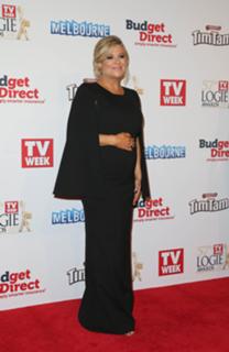 Emily Symons feet photo 3