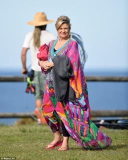 Emily Symons feet photo 2