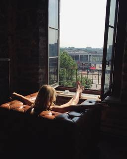 Emily Tennant feet photo 12