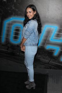 Emily Tosta feet photo 14