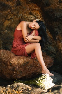 Emily Tosta feet photo 10