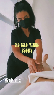 Emily Tosta feet photo 4