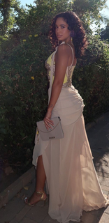 Emily Tosta feet photo 9