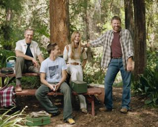 Emily VanCamp feet photo thumbnail