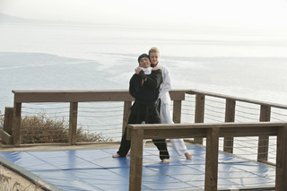 Emily VanCamp feet photo thumbnail