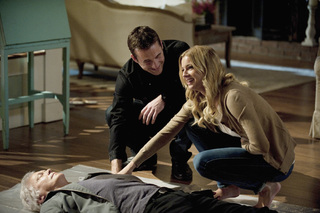 Emily VanCamp feet photo thumbnail