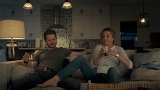 Emily VanCamp feet photo thumbnail