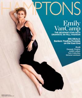 Emily VanCamp feet photo thumbnail
