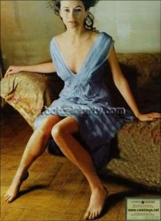 Emily Watson feet photo thumbnail