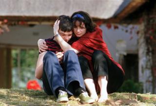 Emily Watson feet photo thumbnail