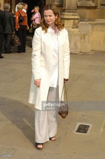 Emily Watson feet photo thumbnail