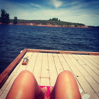 Emily Wears feet photo 5