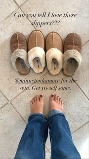 Emily Wears feet photo 16