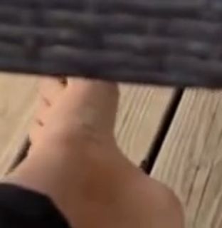 Emily Wears feet photo 11