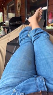Emily Wears feet photo 3