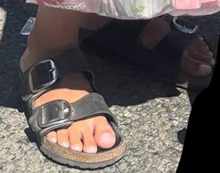 Emily Wears feet photo 14