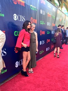 Emily Wickersham feet photo thumbnail