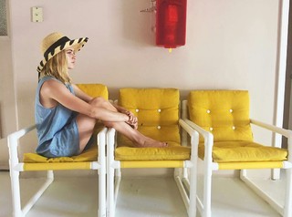 Emily Wickersham feet photo thumbnail