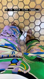 Emily Wickersham feet photo thumbnail