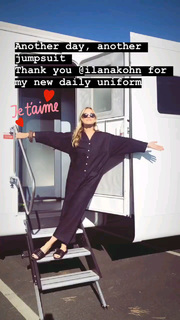 Emily Wickersham feet photo thumbnail