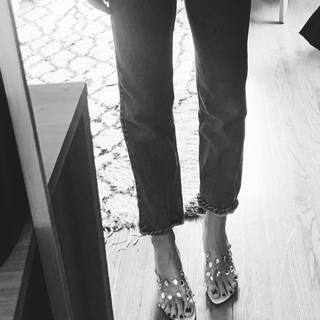 Emily Wickersham feet photo thumbnail