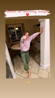 Emily Wickersham feet photo thumbnail