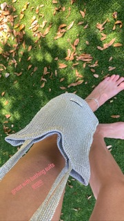 Emily Wickersham feet photo thumbnail