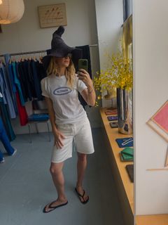 Emily Wickersham feet photo 2