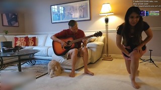 Emily Xuechun Zhang feet photo thumbnail