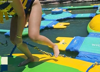 Emily Xuechun Zhang feet photo thumbnail