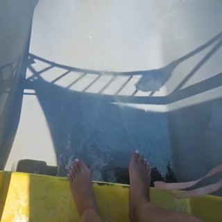 Emily Xuechun Zhang feet photo thumbnail