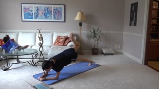 Emily Xuechun Zhang feet photo thumbnail