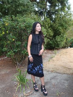 Emily Xuechun Zhang feet photo 1