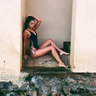 Emily Zeck feet photo 15