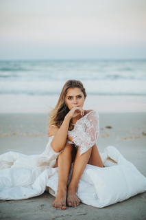 Emily Zeck feet photo 10