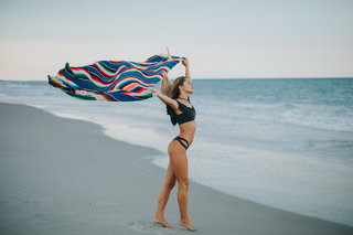 Emily Zeck feet photo 8