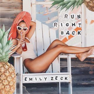 Emily Zeck feet photo 13