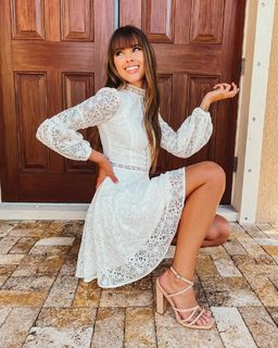 Emily Zeck feet photo 16